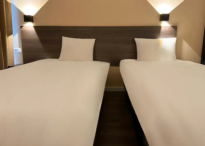 Hotelux Amsterdam Airport Hotel